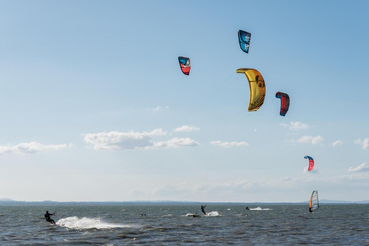 Isola Polvese Resort Castiglione del Lago Kültér fotó