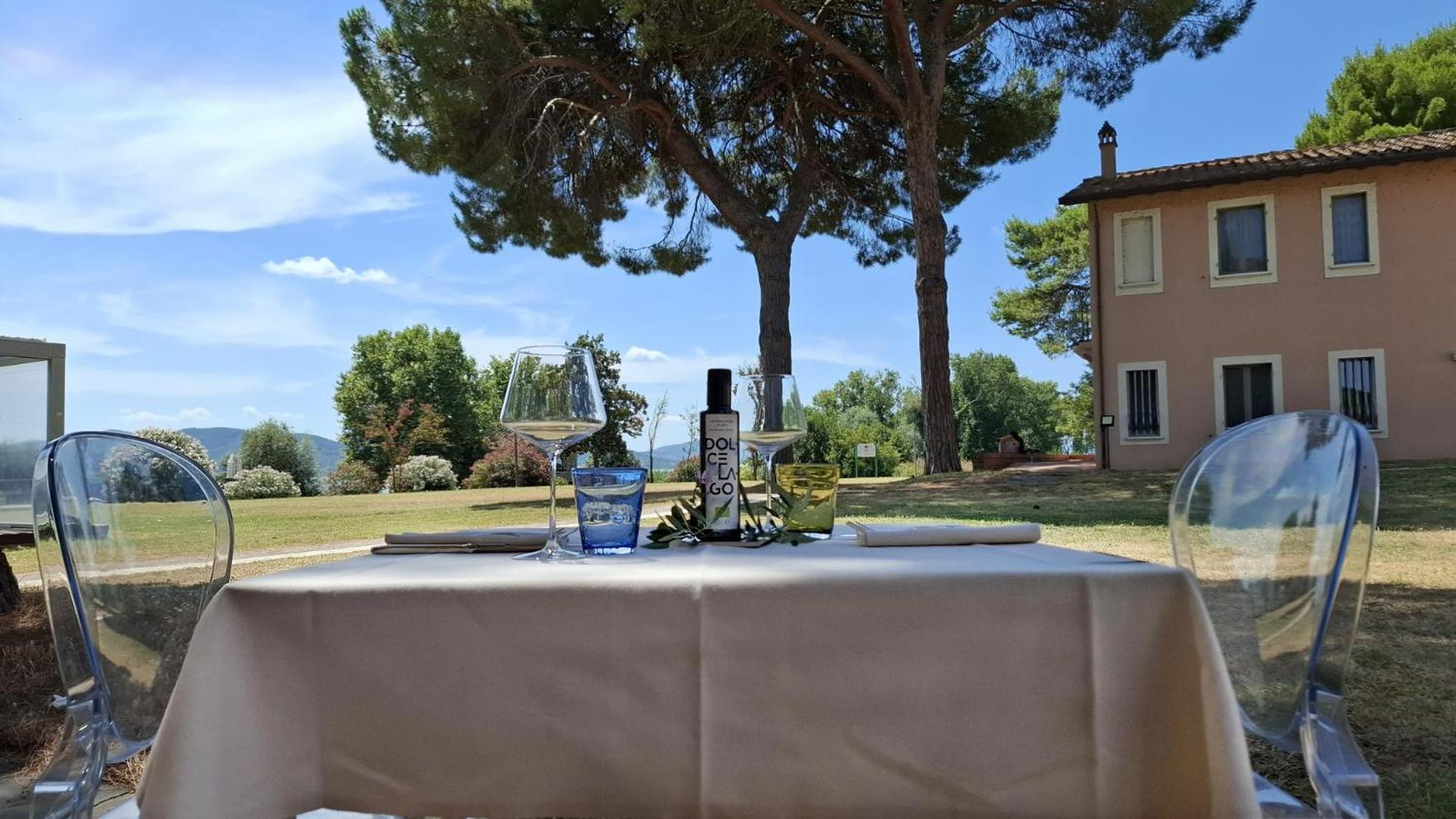 Isola Polvese Resort Castiglione del Lago Kültér fotó